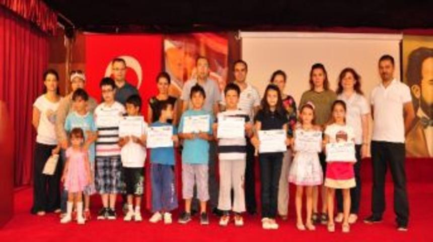 &Ccedil;ocuk &Uuml;niversitesi Sertifika T&ouml;reni Yapıldı