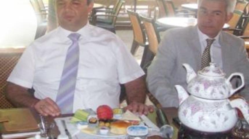 Uzunk&ouml;pr&uuml; Kaymakamı Kolsuz Muhtarlarla Bir Araya Geldi