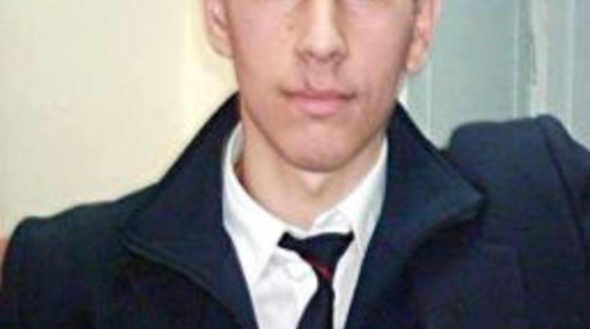 Fırlayan Depo Kapağı Gen&ccedil; Iş&ccedil;inin &Ouml;l&uuml;m&uuml;ne Neden Oldu