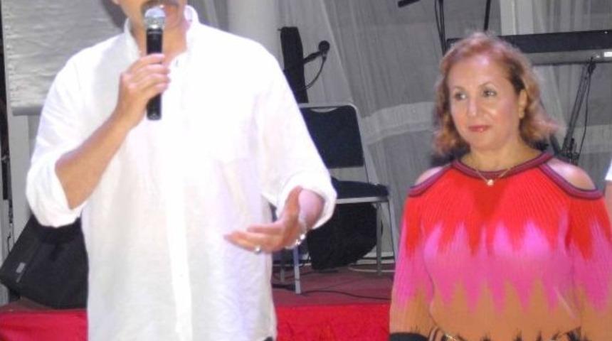 Club Nena 16 Yaşında