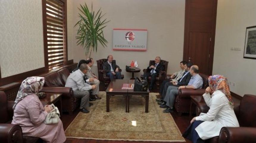 Vali Tuna&rsquo;ya Hayırlı Olsun Ziyaretleri S&uuml;r&uuml;yor