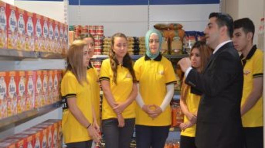 &lsquo;ŞAYPA Akademi&rsquo; Sekt&ouml;re Perakendeci Yetiştiriyor