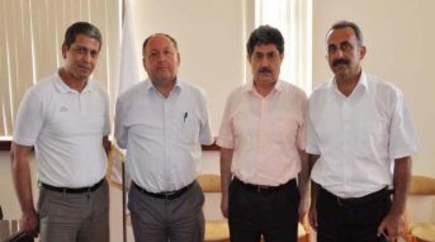 Kadirli&rsquo;de Ekonomi Kitabı &Ccedil;alışması