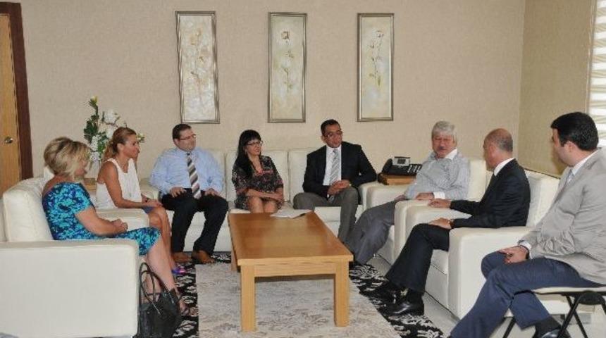 Kadın Ve Gen&ccedil; Girişimciler Başkan Akaydın&rsquo;ı Ziyaret Etti