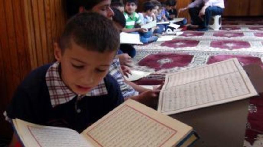 Kur'an Kursları Yoğun Ilgi G&ouml;r&uuml;yor