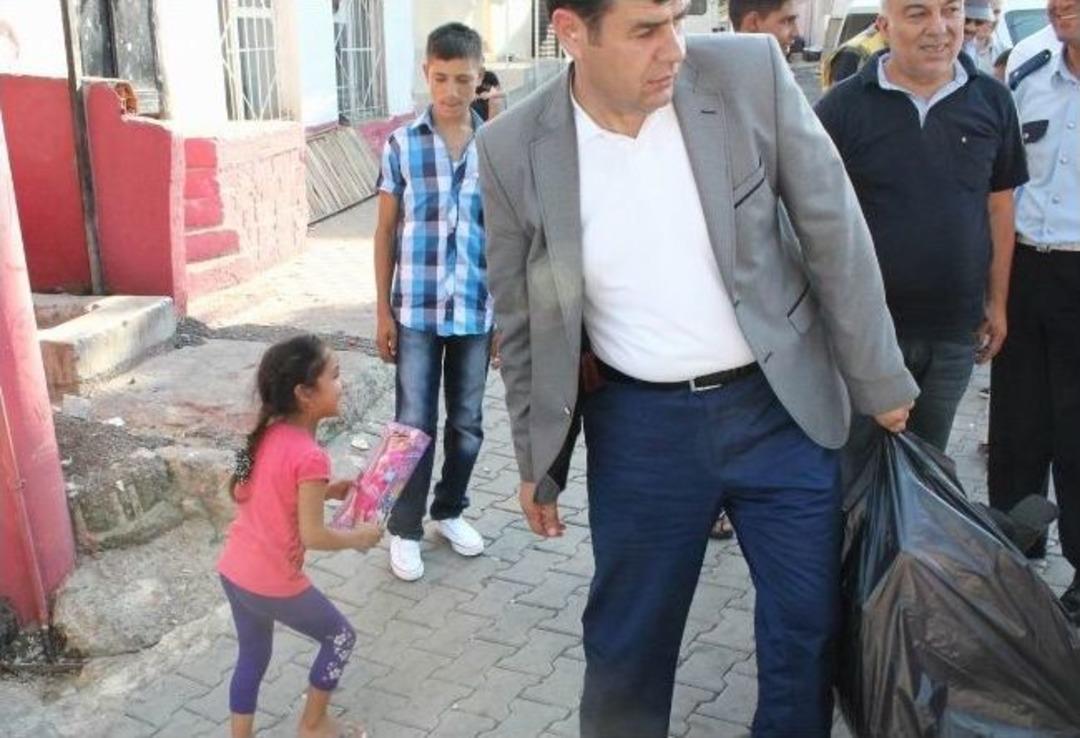 Romanların Vali Sevinci