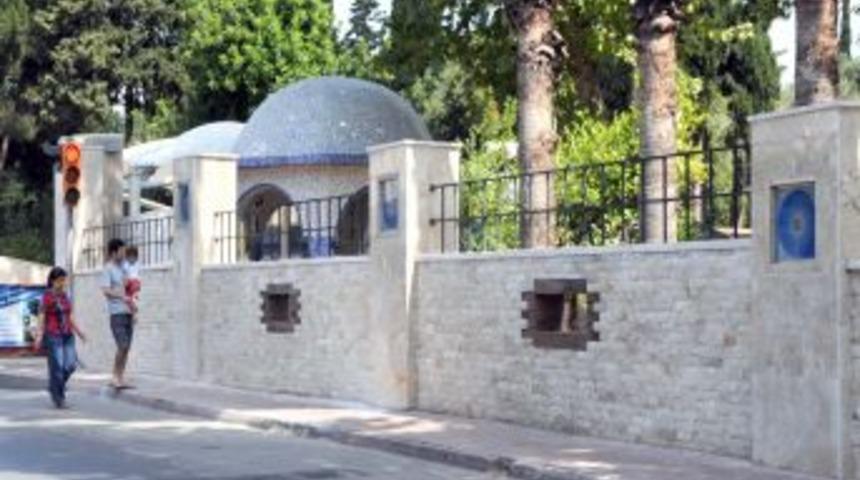 Mezarlıkların Duvarları Yenileniyor