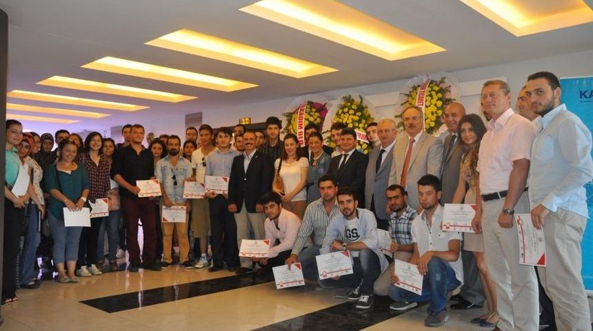 KASİF Girişimcilik Projesi&rsquo;ne Katılan 250 Kursiyere Sertifika Verildi
