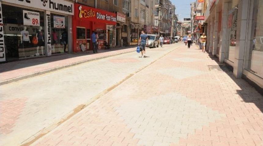 Menekşe Ve Boyacılar Sokakları Kilit Taşıyla Kaplandı