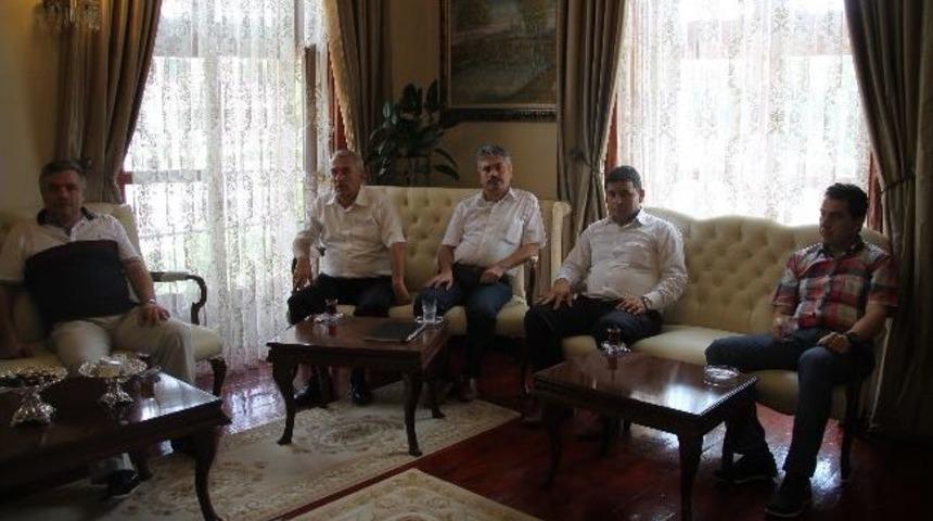 Konyalı İşadamlarından Edirne Belediyesi&rsquo;ne Ziyaret