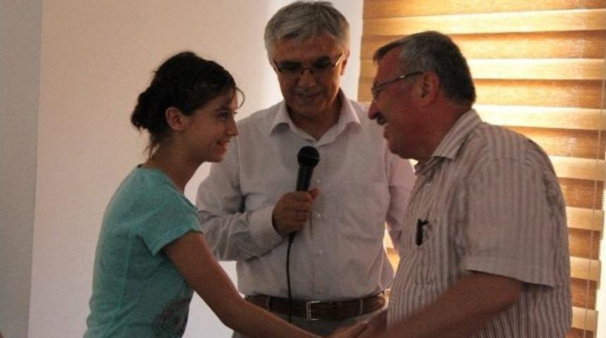 İhtiya&ccedil; Sahibi Ailelerin &Ccedil;ocuklarına &Ouml;d&uuml;l