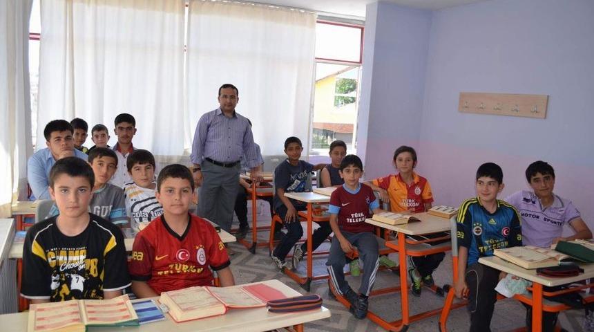 Sarıkaya&rsquo;da SEDADER Yaz Spor Okulu A&ccedil;tı