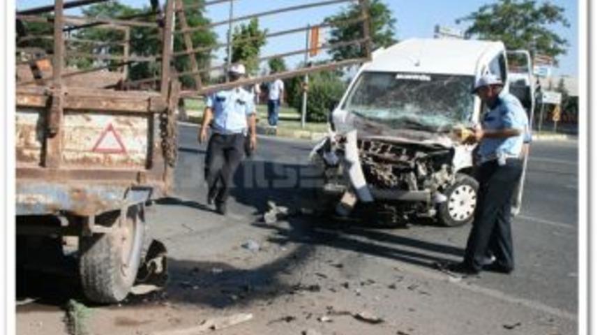Elazığ&rsquo;da Kazada 5 Kişi Yaralandı