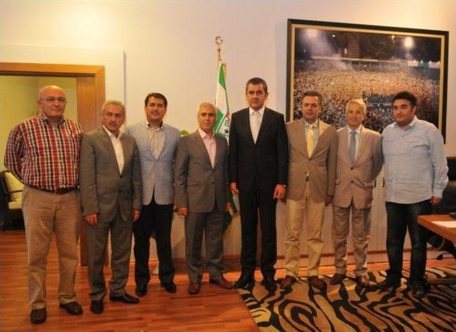 Bozbey den Bursaspor’un Yeni Yönetimine Ziyaret 1