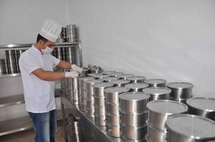 Kuşadası Belediyesi Aş Evi Hizmete Girdi G2