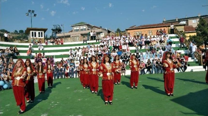 Kozlu 1. Uluslar Arası Şenlikleri Başladı