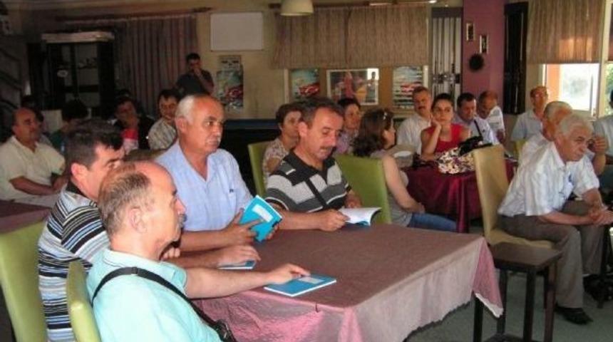 Şair G&ouml;khan Taner G&uuml;nsan Okurlarıyla Buluştu