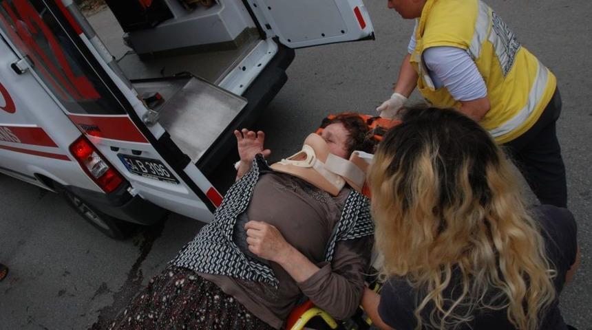 Sapanca'da Trafik Kazası: 1 Yaralı