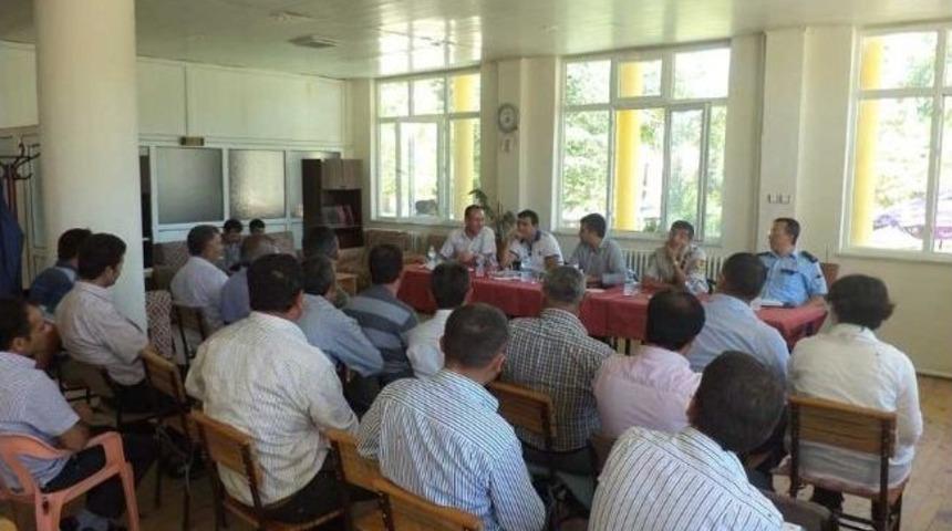 Domuzla M&uuml;cadele S&uuml;rek Avı Masaya Yatırıldı