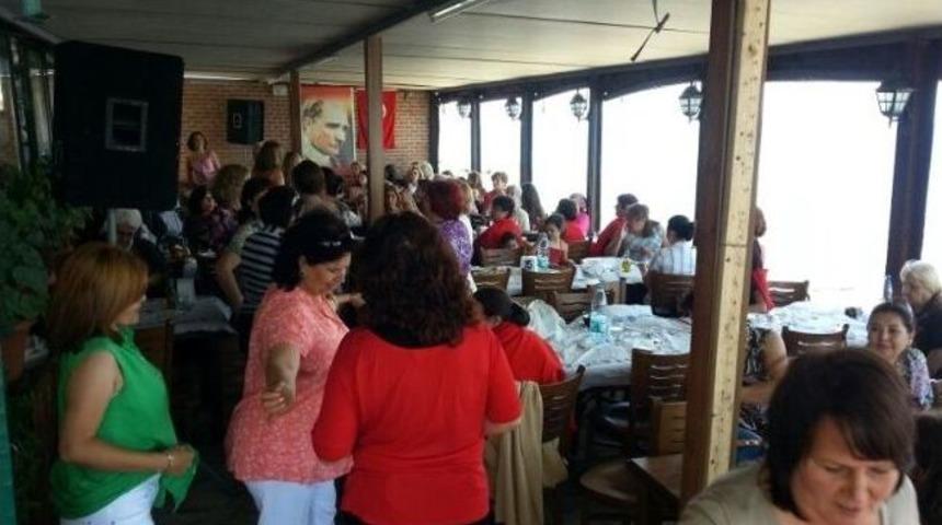 Mhp'li Kadınlar Yemekte Buluştu