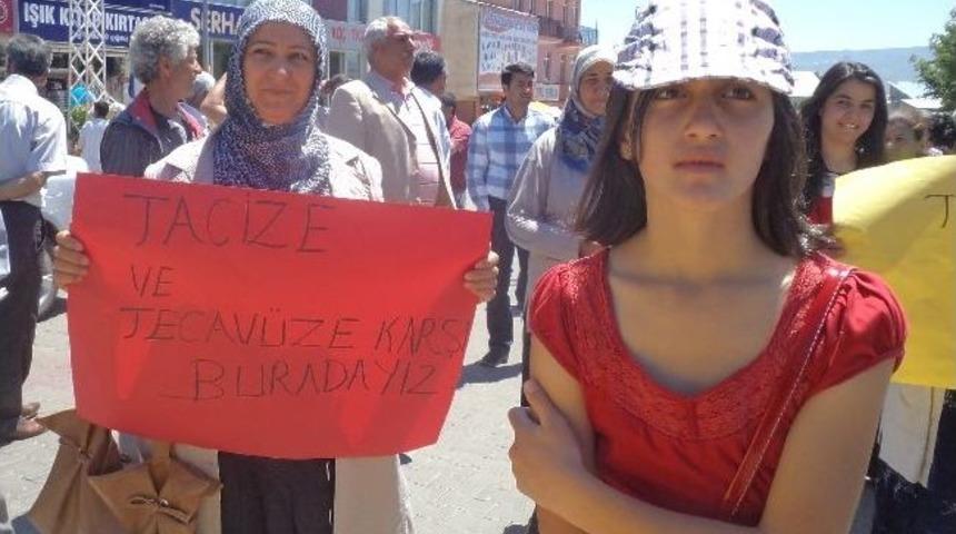 Varto'da Bing&ouml;l'deki Cinsel İstismar Olayı Protesto Edildi