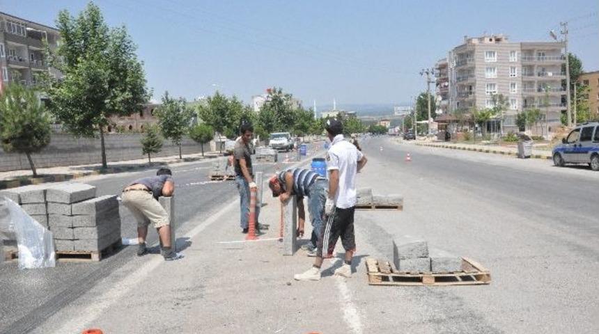 Soma'da Sık Sık Kaza Meydana Gelen Yolda &Ccedil;alışmalar Başladı