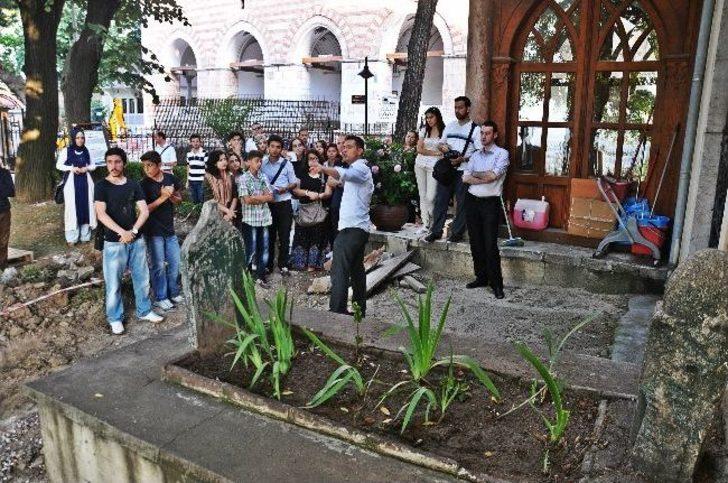 Gençler Hüdavendigar Külliyesi’ni Gezdi G5