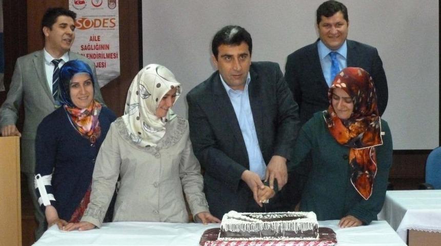 Evde &Ccedil;ocuk Bakımı Kursu Sertifika T&ouml;reni D&uuml;zenlendi