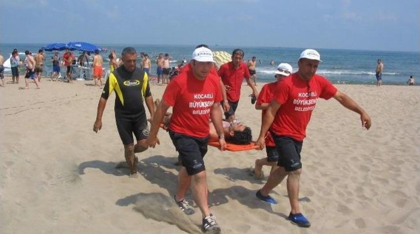 Kurtarma Timi 1 G&uuml;nde 49 Kişinin Hayatını Kurtardı