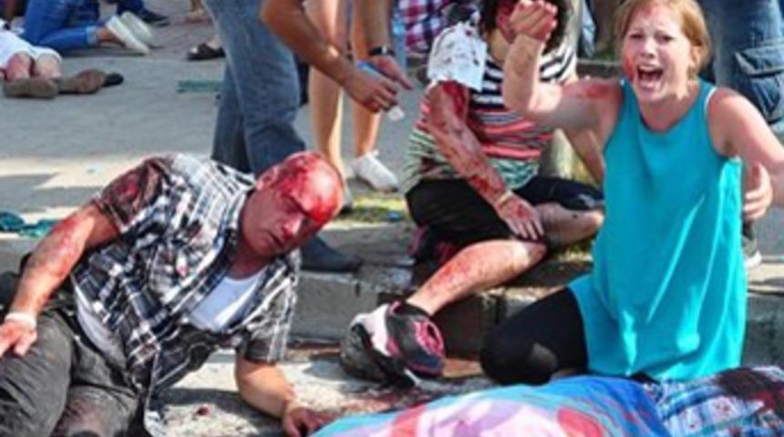 Alanya'da midib&uuml;s devrildi