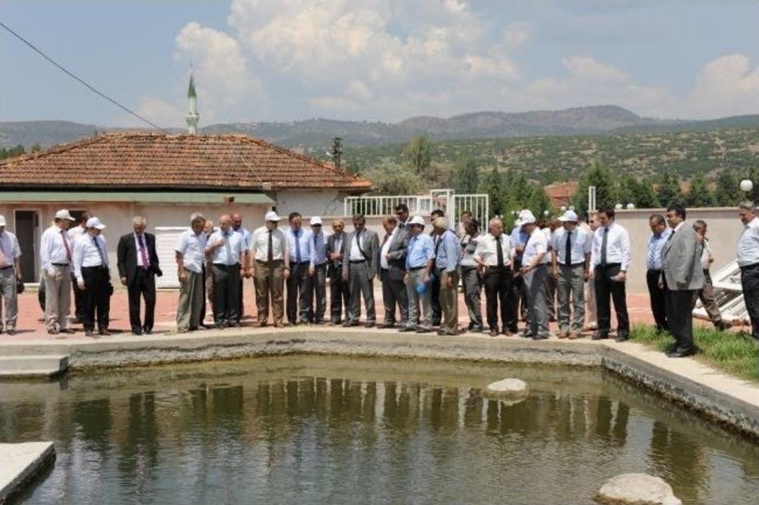 Vali Yılmaz'dan Belde Ve Kaplıca Turu