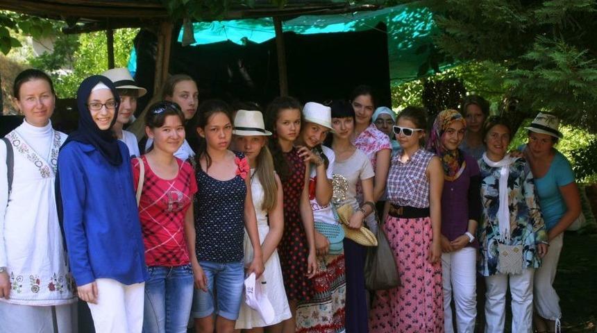 Kardeş Şehir B&uuml;g&uuml;lmeli Kız &Ouml;ğrenciler Aydın&rsquo;da