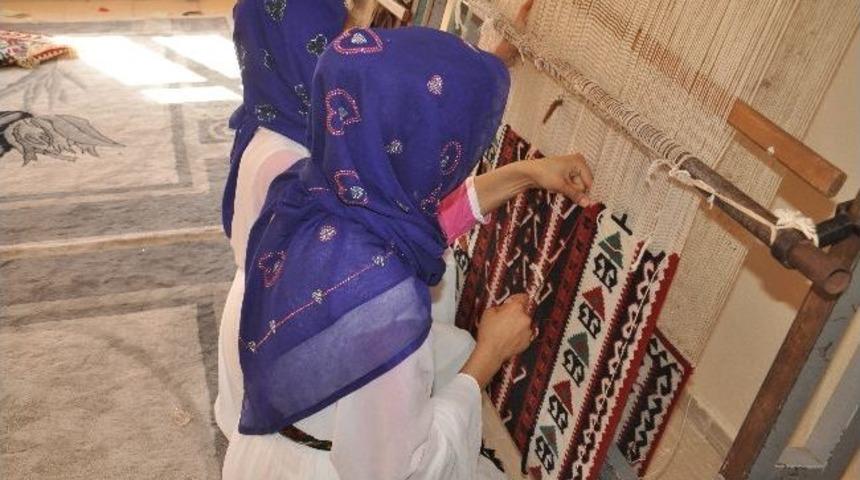 Şırnak&rsquo;ta Kadın İstihdamı Devam Ediyor