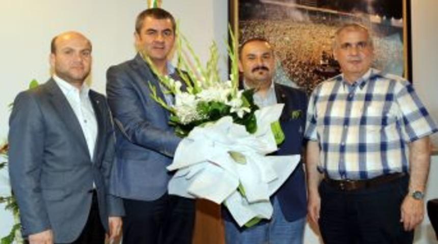 İlhan Uslu&rsquo;dan Bursaspor Y&ouml;netimine Ziyaret