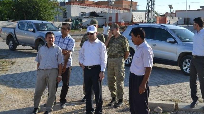 Hilvan Kaymakamı Sezer, K&ouml;ylerde İncelemelerde Bulundu