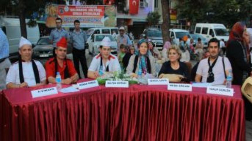 Erbaalı Ev Hanımları G&uuml;zel Yemek Yapmakta Yarıştı