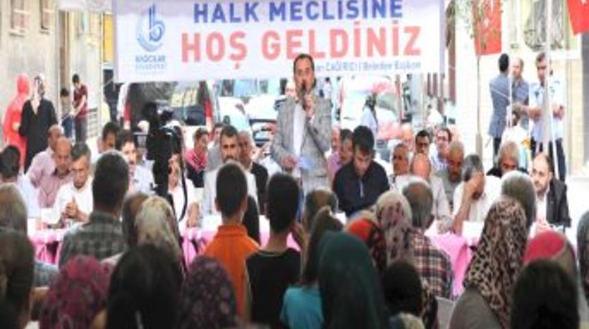 Lokman &Ccedil;ağırıcı&lsquo;dan Esnafa &lsquo;kaldırımları Işgal Etmeyin&lsquo; &Ccedil;ağrısı