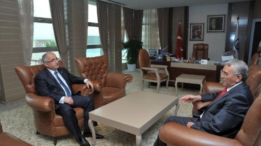 Vali Tuna’dan Esogü Rektörü Gönen’e İade-i Ziyaret