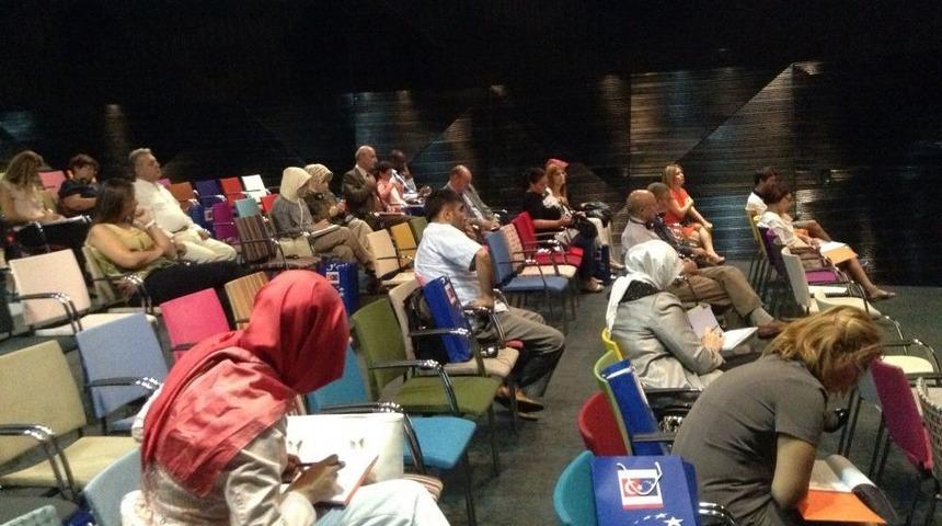 T&uuml;rkiye-AB Diyaloguna &rsquo;sivil Toplum&rsquo; Ilgisi