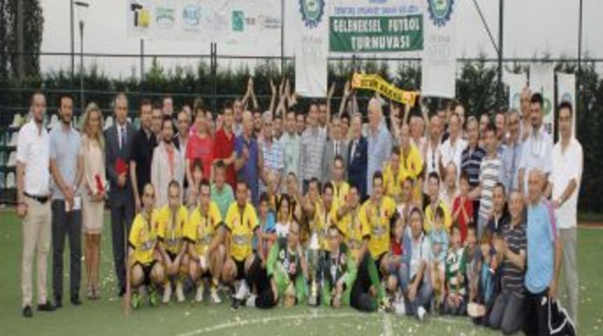 DOSAB Şirketleri Halı Sahada Şampiyonluk I&ccedil;in Yarıştı