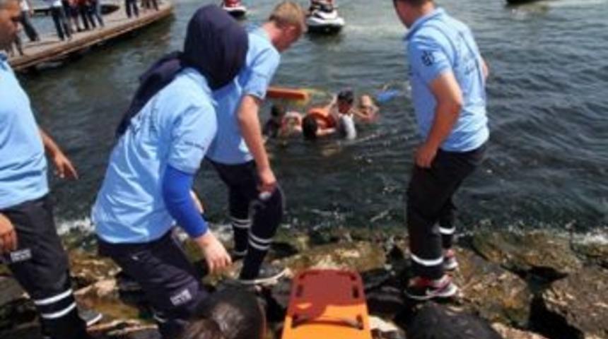 Kurtarma Timi 1 g&uuml;nde 49 kişinin hayatını kurtardı