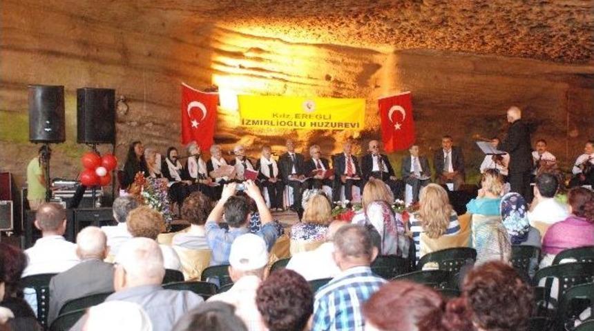 Huzurevi Sakinleri Mağarada Konser Verdi