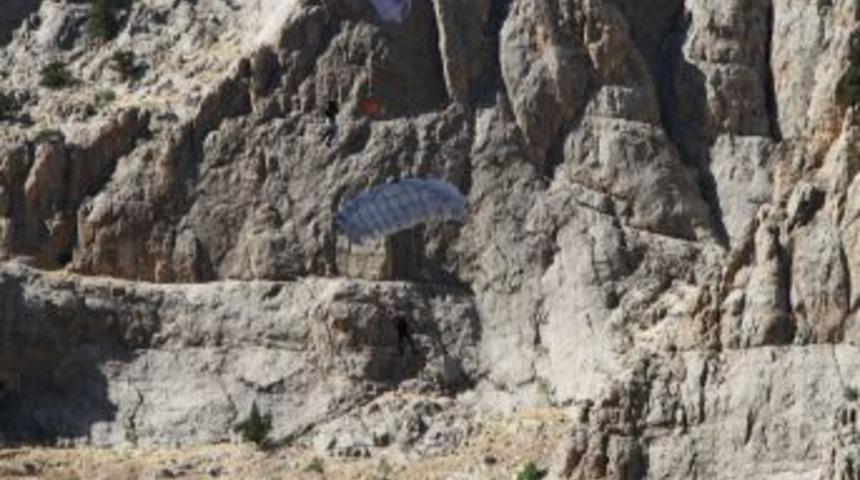 Adrenalin Tutkunları Kemaliye&rsquo;de Buluştu