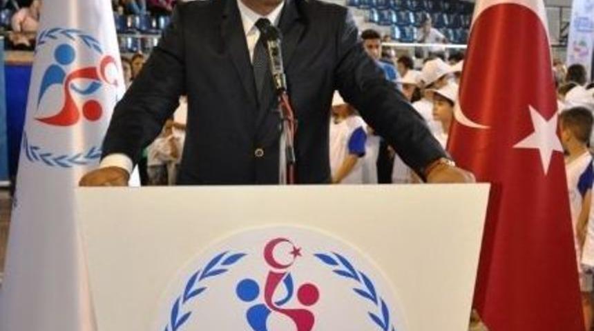 D&uuml;zce&rsquo;de Yaz Spor Okulları G&ouml;rkemle A&ccedil;ıldı