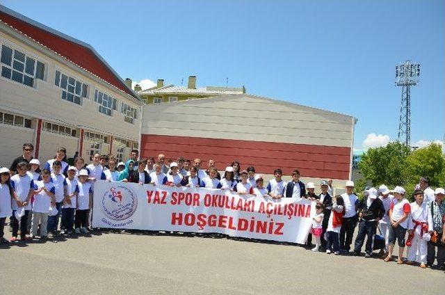 Yaz Spor Okullarına Görkemli Açılış