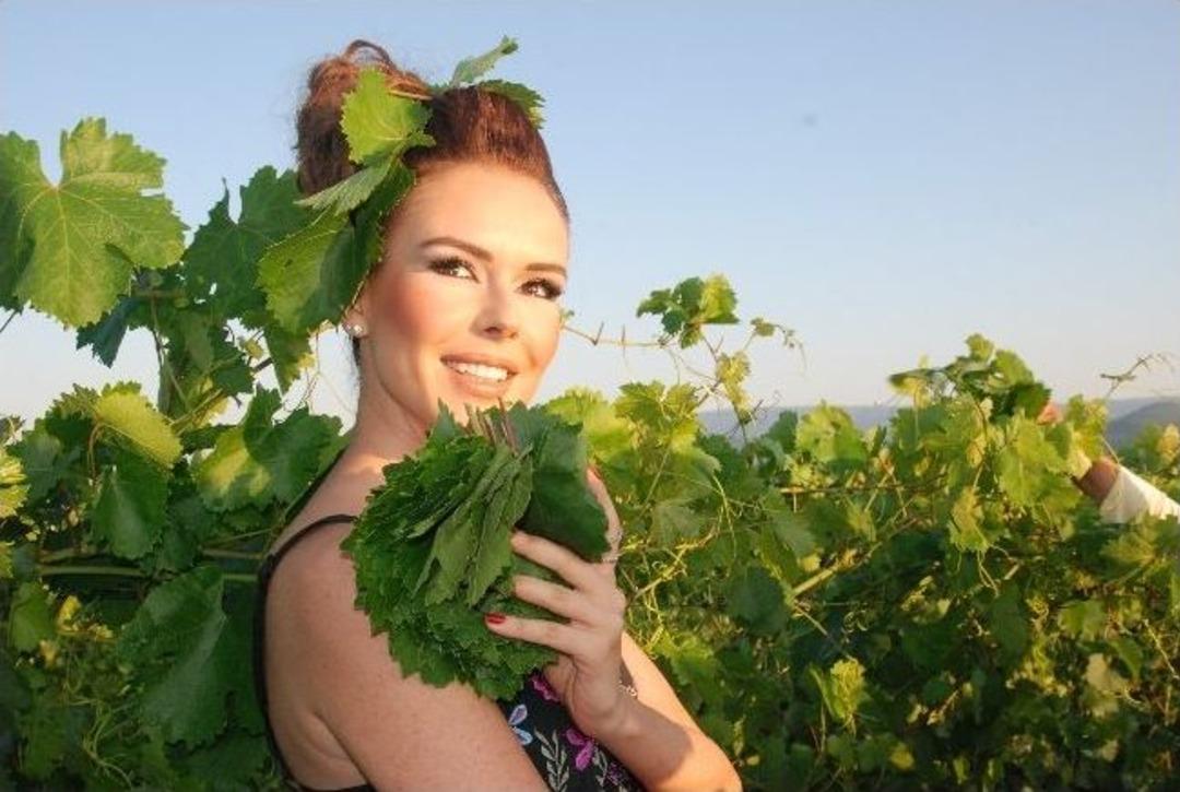 İpek Tanrıyar, Topraktan Dolma Sardı