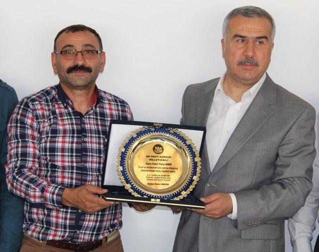 AK Parti Samsun Milletvekili Demir: Ekonomide Esnafın Rol&uuml; B&uuml;y&uuml;k 2