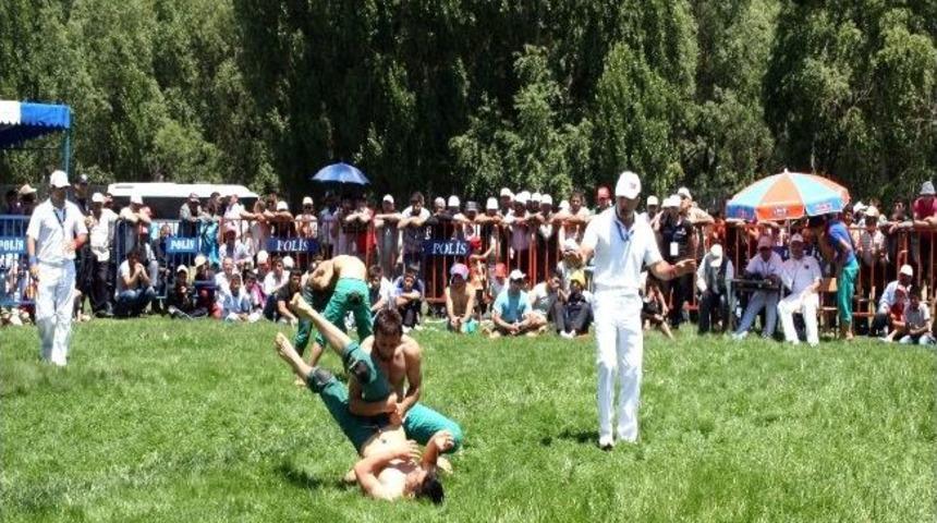 G&uuml;reşin Nabzı Pasinler'de Attı