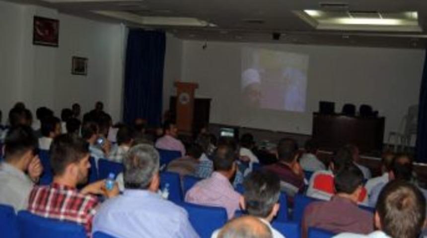 Camiler &Ccedil;ocuk Sesleri İle Şenlendi