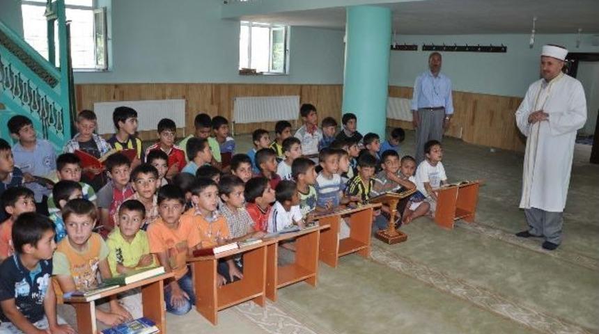 Muş&rsquo;ta Yaz Kur&rsquo;an Kursları Başladı